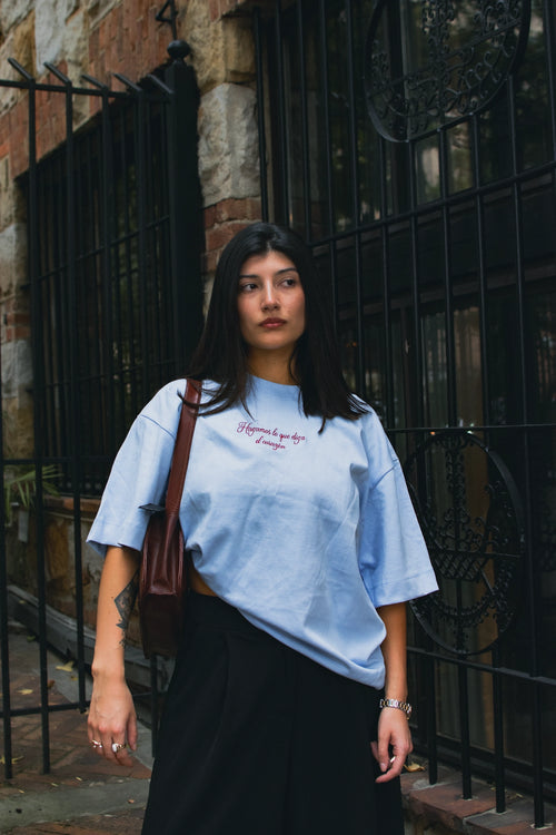 Camiseta Boxy Hagamos lo que diga el corazón